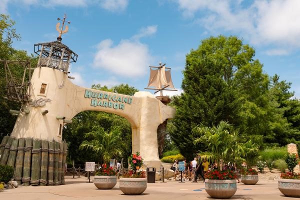 Six Flags Theme Park Image